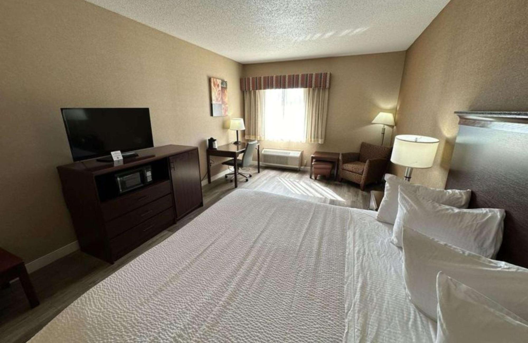 Best Western Circus City Inn Peru Екстер'єр фото