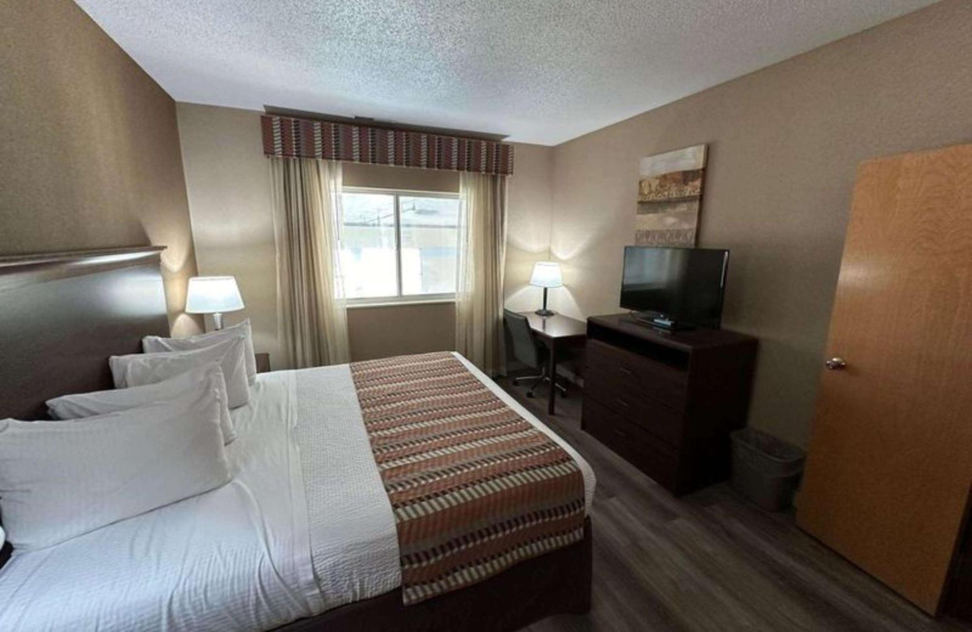 Best Western Circus City Inn Peru Екстер'єр фото
