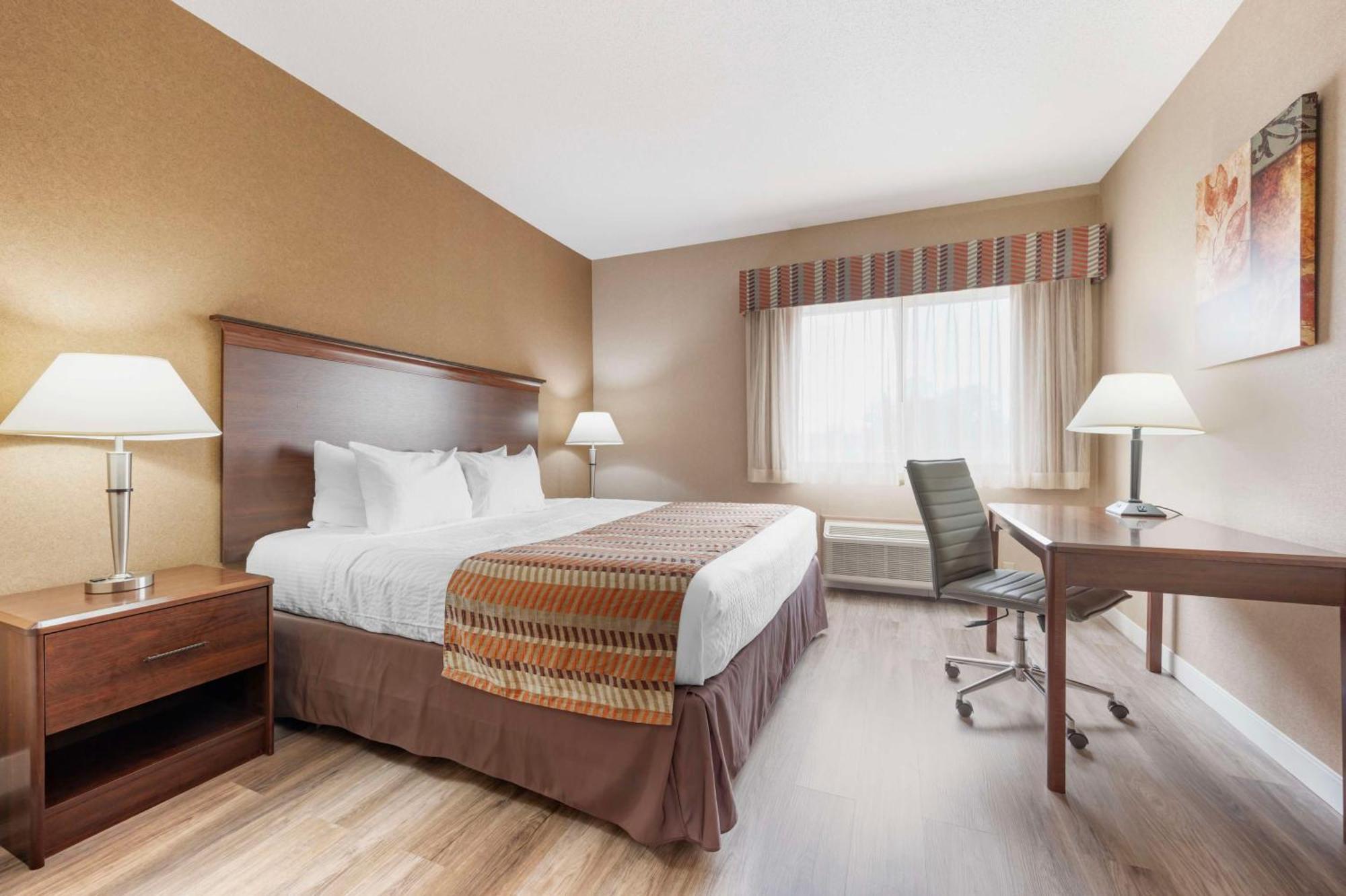 Best Western Circus City Inn Peru Екстер'єр фото