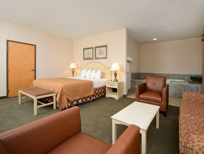 Best Western Circus City Inn Peru Екстер'єр фото